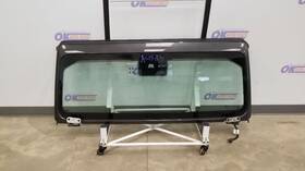 270-11368 Jeep 24 Gladiator Jt Windshield Frame Assembly With Glass