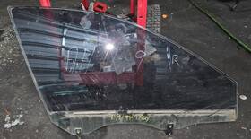 277-59203 Kia 04-09 Spectra Front Right Passenger Side Door Window Glass Oem