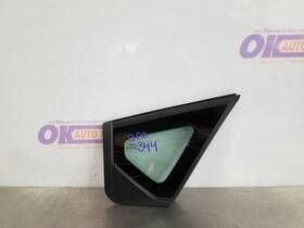 284.ki1425 Kia 25 2025 K4 Quarter Glass Right Passenger 858g200