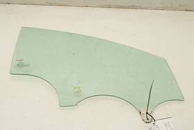 82420-p1000 Kia 2023-2025 Sportage Hybrid Ex Front Right Passenger Side Door Window Glass