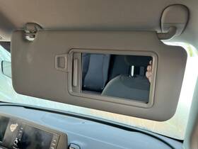 104888841 Kia Fd29255gt Driver Front Door Glass Korea Built Light Tint Fits 23-24 Sportage
