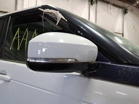 128-10820r Land Rover Rh Passenger Side Door Mirror 2020 Discovery Sku#4233058 128-10820r Land Rover Rh Passenger Side Door Mirror 2020 Discovery Sku#4233058