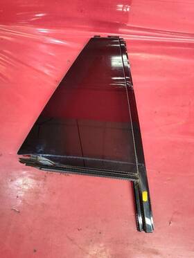 Lr065502 Land Rover 2013-2022 Range Right Rear Passenger Door Quarter Vent Glass Privacy Tint