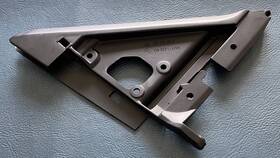 126-725-01-41 Mercedes-benz Front Lh Door Window Run Channel - -for 560sec 86-91