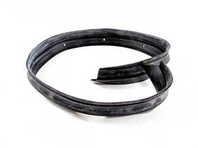 2036700008 Mercedes-benz Rear Window Lower Molding Seal Fits 01-07 W203 C32 C320 New