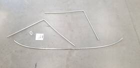 270-51256 Mercedes-benz 81 300d Windshield Chrome Trim Surround Set