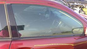 277-58973r Mercedes-benz Passenger Front Door Glass 203 Type Coupe Fits 02-04 C-class 93452