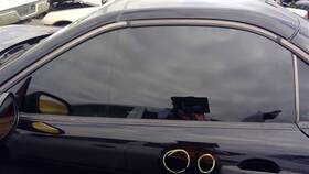 277-59420l Mercedes-benz Driver Front Door Glass 170 Type Slk230 Fits 97-00 Slk 88773