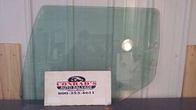 277.mb9v13 Mercedes-benz Truck Local Pickup Only Sprinter Van 3500 2013 Door Glass Front 973132