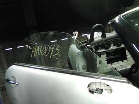 277-50682r Mini Cooper 12-15 Convertible Right Passenger Front Door Glass