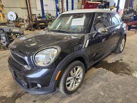 284-59484bl Mini Cooper 13 - 16 Paceman Drivers Side Quarter Window E790020