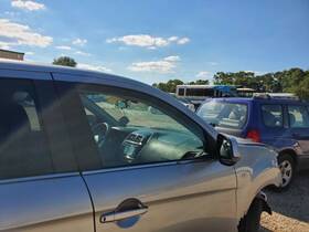 277-10432r Mitsubishi 2015 Outlander Sport Oem Front Right Door Glass