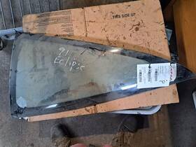 284-58259r Mitsubishi Passenger Right Quarter Glass Fits 90-94 Laser 571830