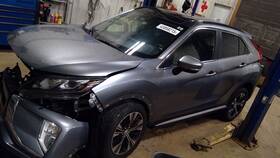 288-10295 Mitsubishi Roof Glass Front Fits 18-20 Eclipse Cross 10304516