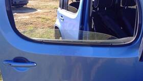 277-50476r Nissan Passenger Right Front Door Glass Fits 09-14 Cube 94246
