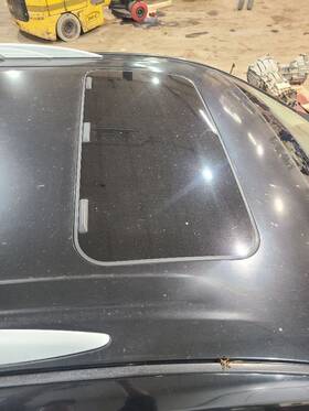 288-50691 Nissan Roof Glass Front Fits 11-17 Quest 652035