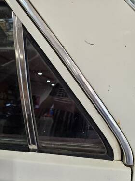 279-04076l Plymouth Driver Left Rear Door Vent Glass Sedan Fits 76-80 Aspen 598956
