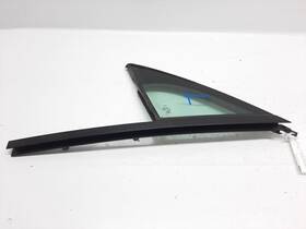 280.po1412 Porsche 2012 Cayenne Left Front Door Vent Glass Window