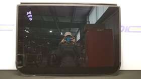 288-50872 Porsche 16 Macan Rear Sunroof Moonroof Glass