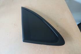 95b845294xb Porsche 2015 To 2022 Macan Rear Left Side Quarter Window Glass Oem