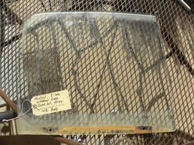 W121 Sekurit 180 725 01 10 Mercedes Benz Ponton W120 W105 W180 W128 Front Left Right Window Glass Wr