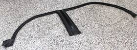 63521fe021 Subaru 2002-07 Impreza Wrx Sti Sedan Pass Side Weather Strip Seal Oem
