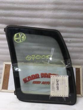 284-58543l Suzuki Driver Left Quarter Glass Base 4 Door Fits 99-05 Vitara 125320