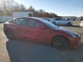 275.ts1p21 Tesla 3 2021 Back Glass 615635