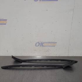 270-11468 Toyota 24 2024 Tacoma Sr5 Windshield Moulding