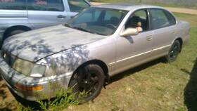 277-58405br Toyota Passenger Right Front Door Glass Fits 95-99 Avalon 285316