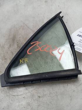 279-50146r Toyota 07-12 Yaris S Rear Passenger Right Door Vent Glass