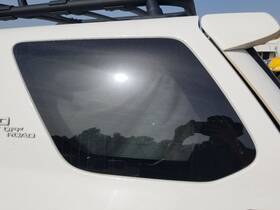 284-50430bl Toyota 10-22 4runner Oem Driver Left Rear Quarter Glass Window