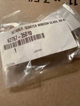Toyota 62767-35010 Genuine Quarter Glass Upper Retainer