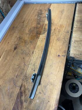 6740504030 Toyota Tacoma Crew Cab Rear Right Door Window Glass Guide Channel Oem 2005-23