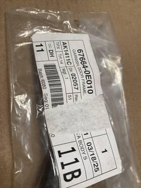 67664-0e010 Toyota Genuine Corner Trim 67664-0e010 Toyota Genuine Corner Trim