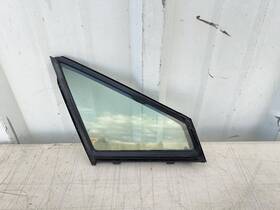 6812510010 Toyota 2018-2022 C-hr Right Front Vent Window 64026