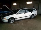284-58555r V40 Passenger Right Quarter Glass