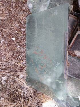 277-52315r Volkswagen Passenger Right Front Door Glass Fits 80-92 Vanagon 27222