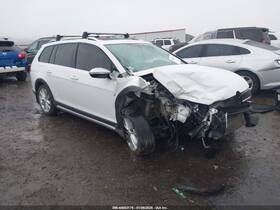 Volkswagen 5g98770569b9 Roof Glass Wagon Rear Fits 15-19 Golf 1486650