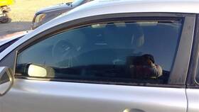 277-50261al Volvo Driver Front Door Glass Fits 07-13 30 Series 90196