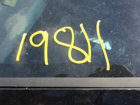 279-56571l Volvo Driver Rear Door Vent Glass Sedan Fits 01-09 60 Series 288744