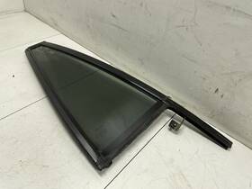 30674359 Volvo Xc90 2006 Rear Right Door Vent Glass Factory