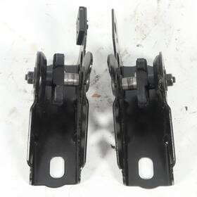 2006-20102 Volvo 31256597 C70 Top Roof Bracket Rear Left Right Oem 2006-20102 Volvo 31256597 C70 Top Roof Bracket Rear Left Right Oem