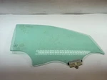 2013 2014 2015 2016 2017 2018 Hyundai Santa Fe Sport Right Front Door Glass. Fixed Price $108.00.