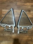 Left And Right Quarter Side Window 67-68 Ford Mustang Coupe Gt. Fixed Price $175.00.