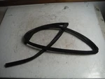 2013-2018 Hyundai Santa Fe Front Right Window Seal Assembly Oem 82540 4Z000. Fixed Price $22.49.