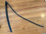 1993-97 Honda Del Sol Driver Side Door Window Rubber Triangle Seal Oem. Fixed Price $45.00.