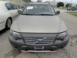 (local Pickup Only) Windshield Glass Sedan Without Rain Sensor Fits 01-09 Volvo. Fixed Price $120.00.