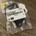 2020-2025 Kia Soul Rear Door Glass Holder New Oem 83412 D4000. Fixed Price $17.49.