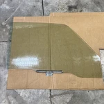 89 - 98 Chevy Geo Tracker Suzuki Sidekick 2 Door Front Glass Passenger Rt. Fixed Price $100.00.
